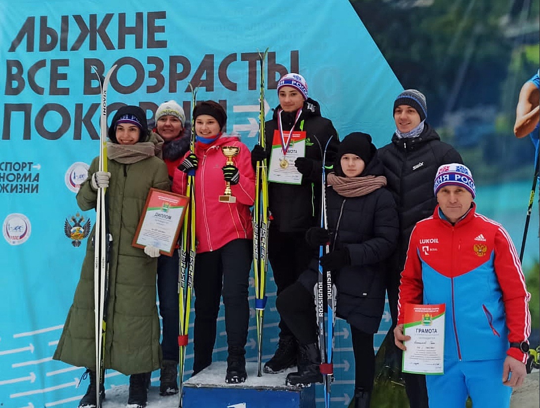 Поздравляем Трошкину Дарью (11 Б класс) и Трошкина Ивана (7 Б класс) с отличным результатом!.