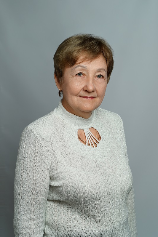 Муравьева Ирина Дмитриевна.
